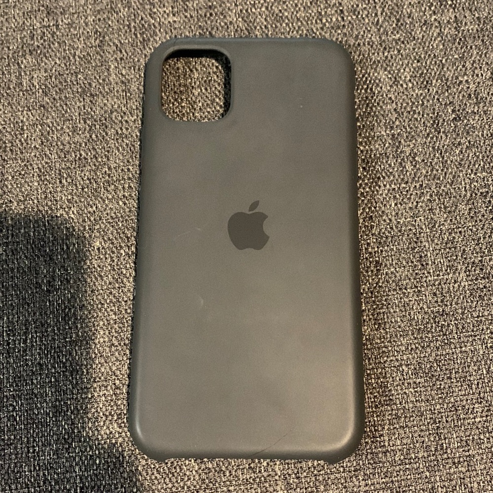 Apple silicone iPhone XR/11 case
